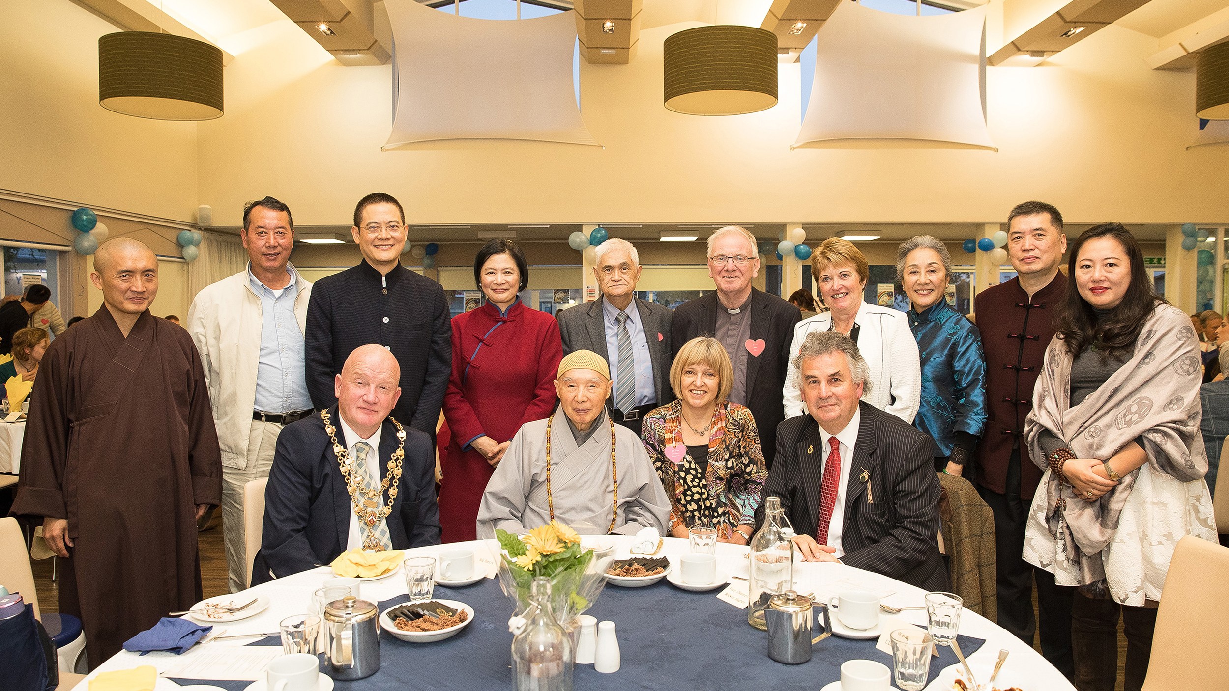 和諧小鎮 溫馨聚會——英國漢學院溫馨晚宴談話